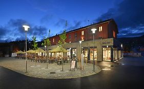 Hotel Element